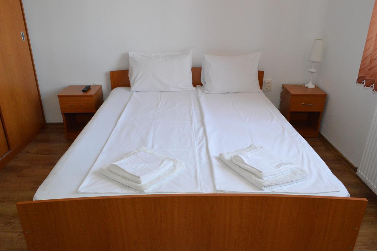 Casa Flora Hotel Sinmartin  Ngoại thất bức ảnh