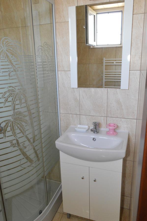 Casa Flora Hotel Sinmartin  Ngoại thất bức ảnh