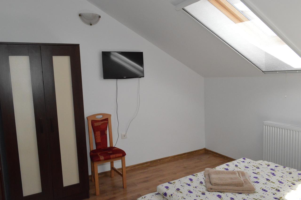 Casa Flora Hotel Sinmartin  Ngoại thất bức ảnh