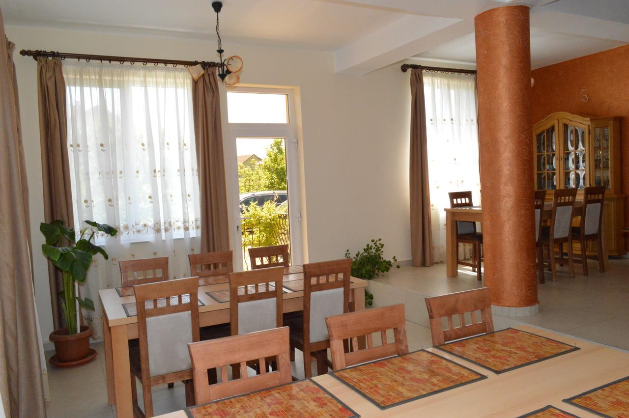 Casa Flora Hotel Sinmartin  Ngoại thất bức ảnh
